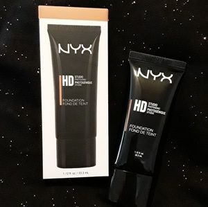 New NYX Soft beige foundation high definition
